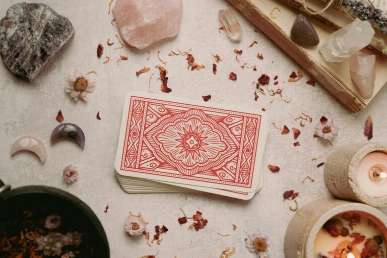 tarot cards in center cr